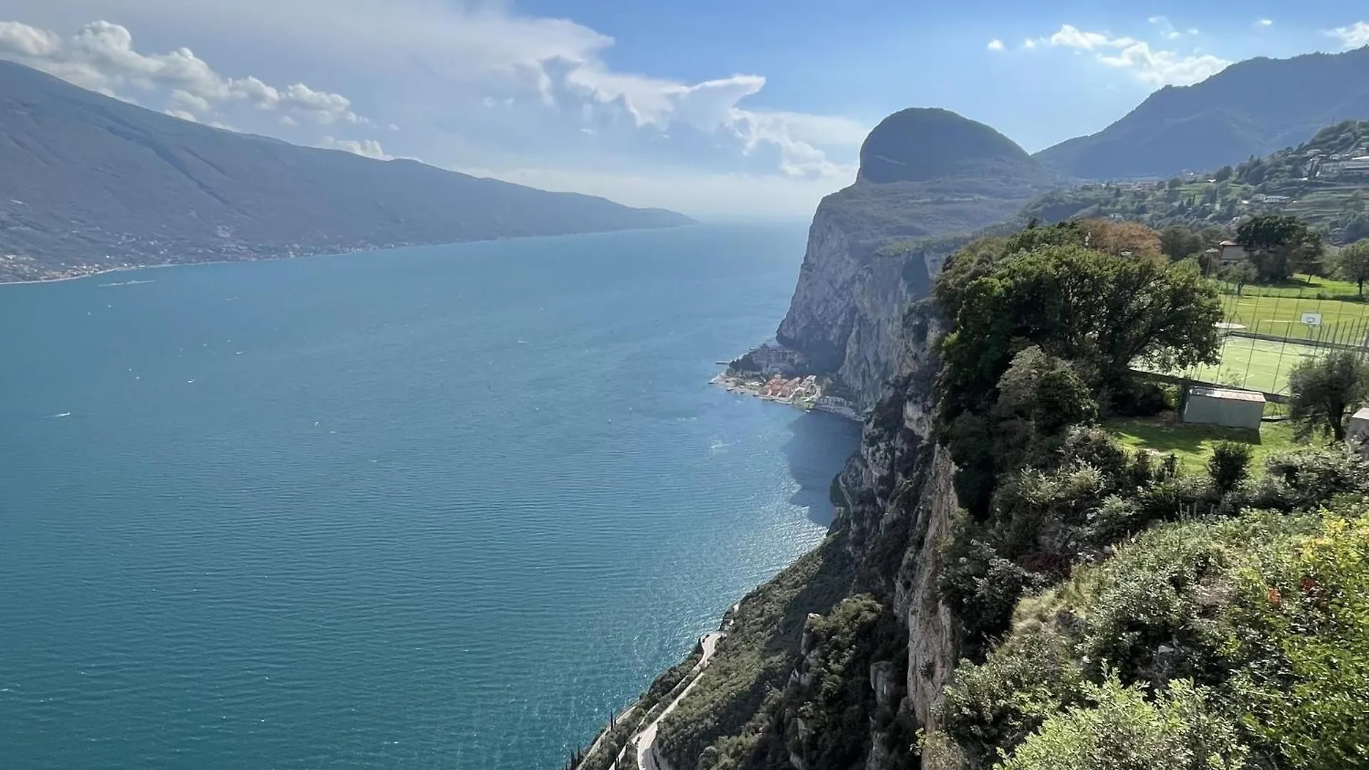Ferienhaus Mit Seeblick Und Garten, Pool In Ruhiger Lage Von Tignale Am Gardasee Italy