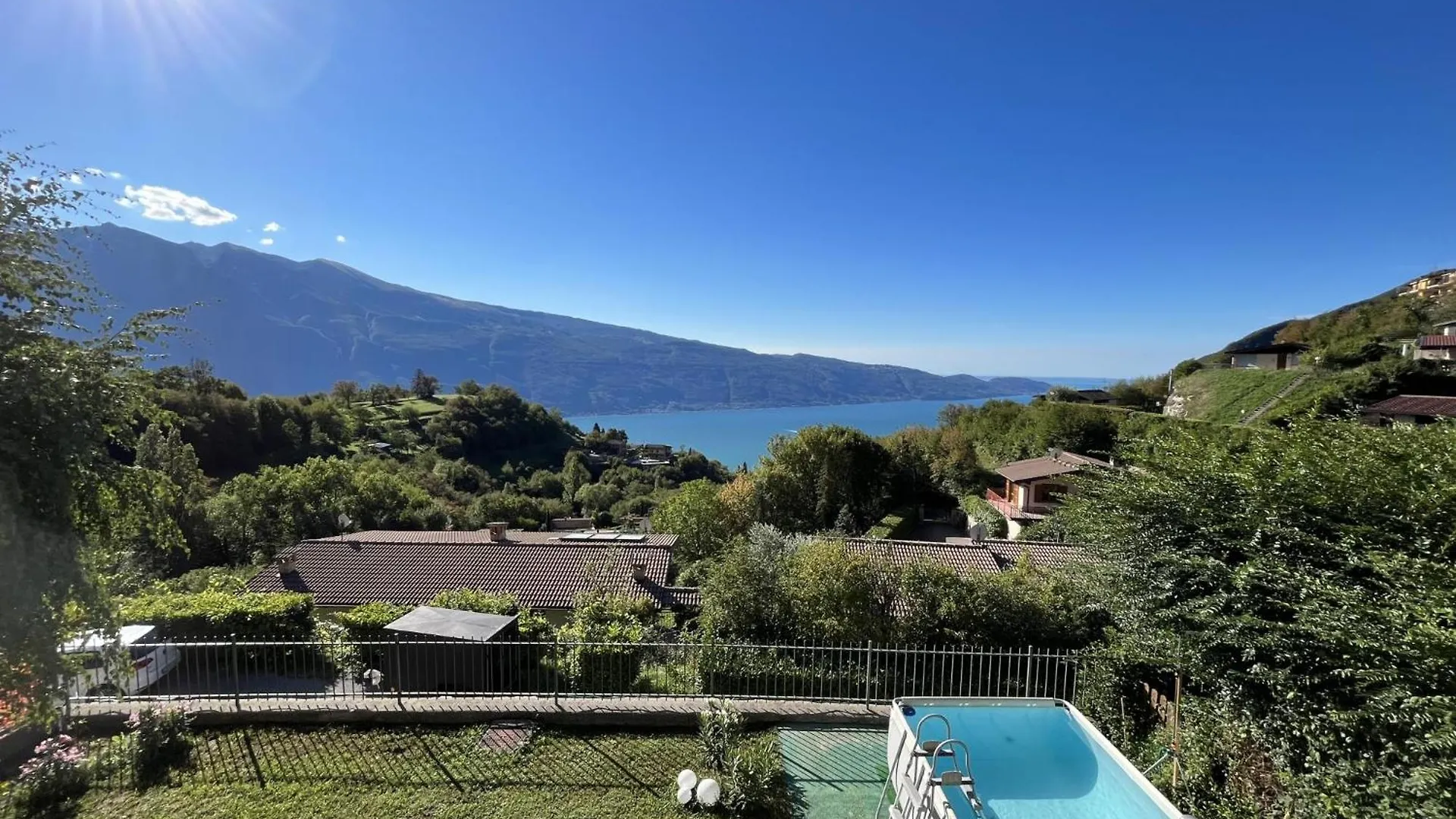 Ferienhaus Mit Seeblick Und Garten, Pool In Ruhiger Lage Von Tignale Am Gardasee Holiday home